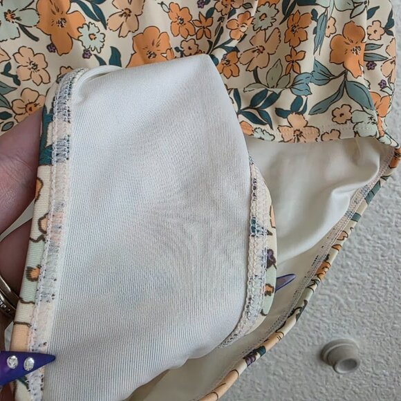 CupShe Elodie Ditsy Zipper Short Sleeve One Piece Swimsuit Women's Small NWOT - Picture 6 of 10